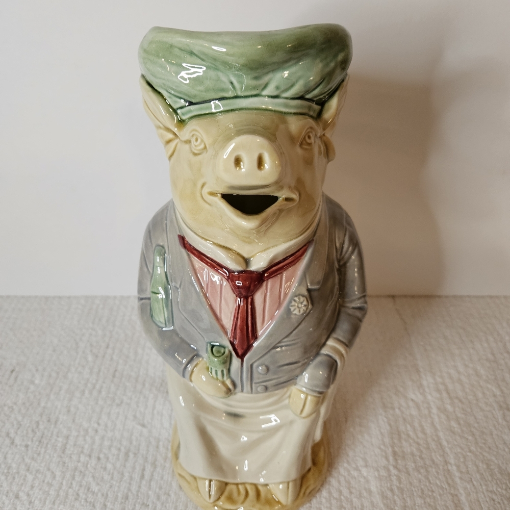 Vintage Sigma The Tastesetter Sitting Pig Chef Pitcher Ceramic Figurine 10” Tall